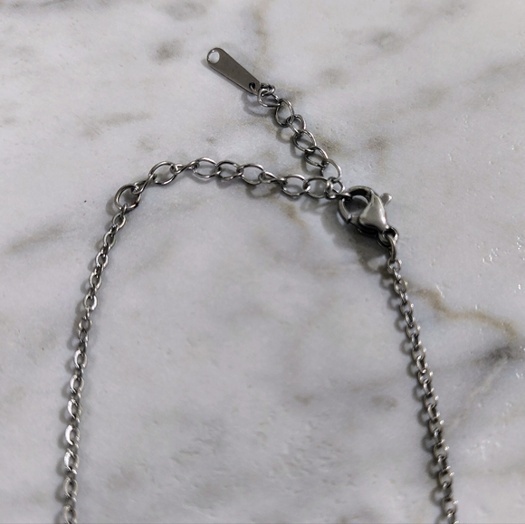 Ungent Them Silver Plated Adjustable 18" Chain with AAA+ Cubic Zirconia Pendant - Picture 5 of 8